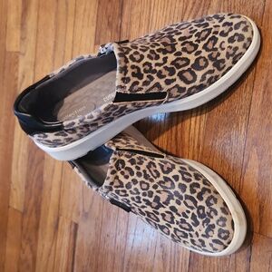 Clarks Layton Step Womens 9.5 Wide Shoes Leopard Print Suede Platform Sneakers